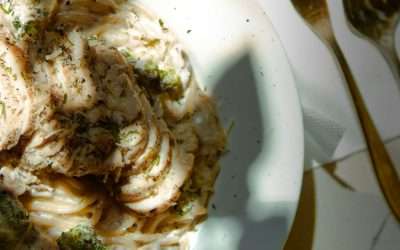 Creamy Garlic Pasta: Quick 15-Minute Dinner