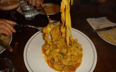 Best Linguine with Clam Sauce: Restaurant-Style